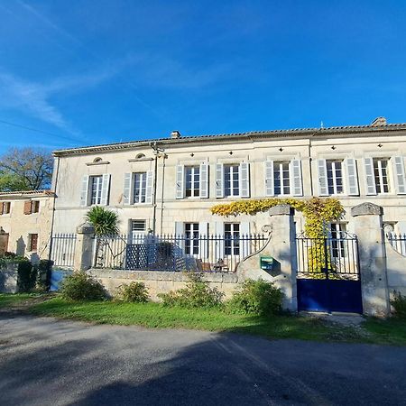 Le Moulin Etourneau - 3 Gites Avec 2 Piscines Champagnac  Zewnętrze zdjęcie